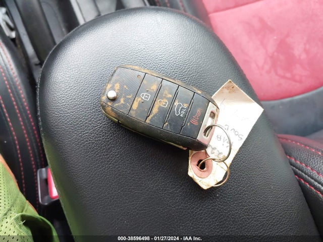 KIA Soul 2016 KNDJN2A29G7351220 Image 11