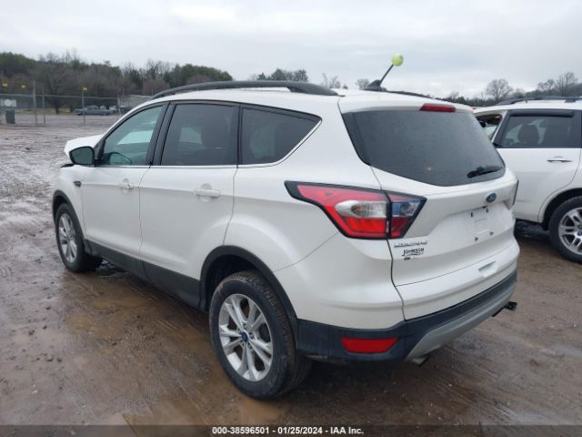 1FMCU9GD7JUA20170 Ford ESCAPE SE