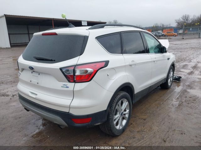 1FMCU9GD7JUA20170 Ford ESCAPE SE