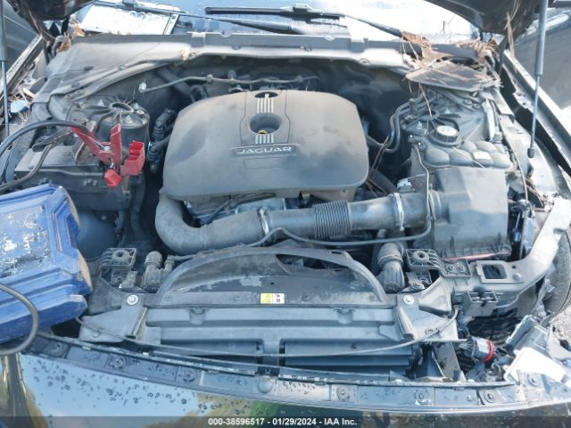 SAJAE4BG4HA970979 Jaguar Xe 25t Prestige