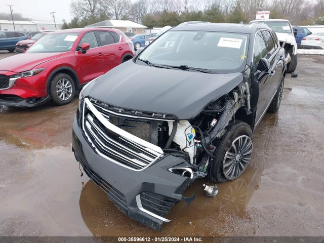 Cadillac XT5 LUXURY 2019 1GYKNDRS5KZ197018 Image 2