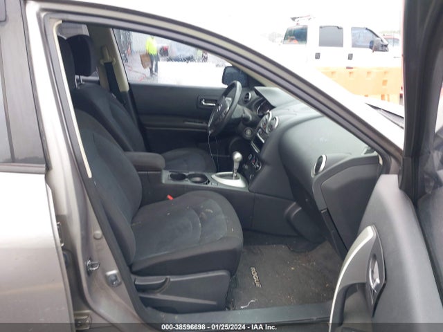2014 NISSAN ROGUE SELECT S VIN: JN8AS5MT2EW101050
