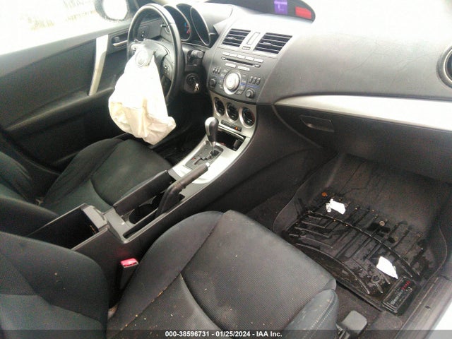 2010 MAZDA MAZDA3 S SPORT VIN: JM1BL1H61A1188232