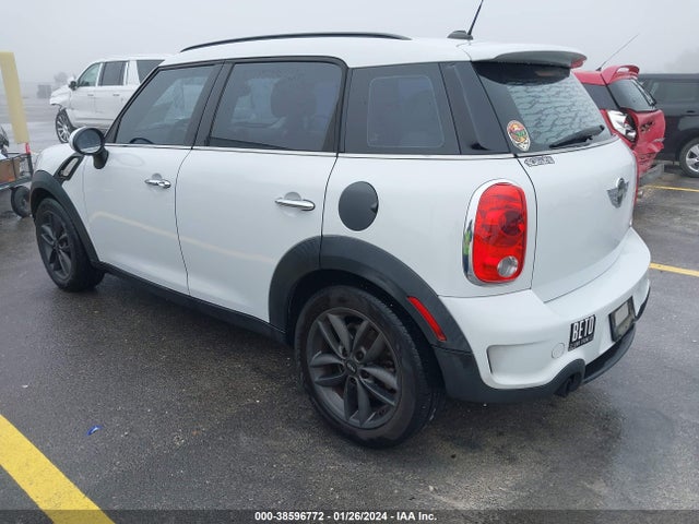 2012 MINI COOPER S COUNTRYMAN WMWZC3C51CWL82058 Photo 2
