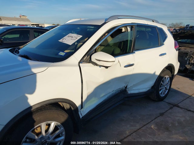 Nissan ROGUE SV 2017 KNMAT2MT9HP511446 Image 6