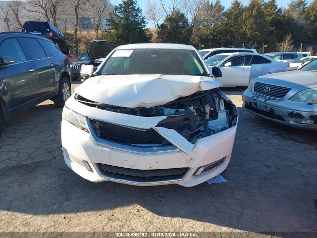 Chevrolet IMPALA 1LT 2017 2G1105SA3H9138231 Image 12