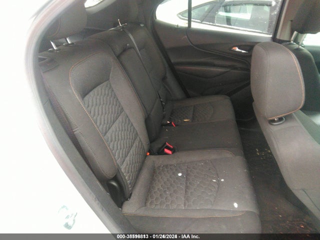 Chevrolet EQUINOX LT 2018 2GNAXSEV7J6125111 Image 8