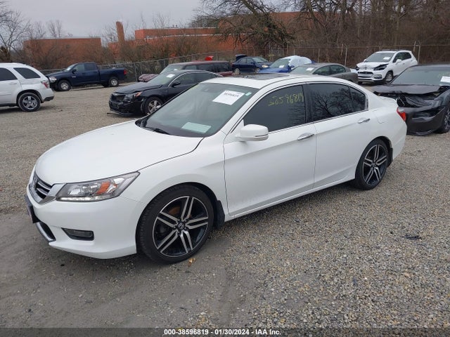 Honda Accord Touring 2014 1HGCR3F97EA017553 Image 2