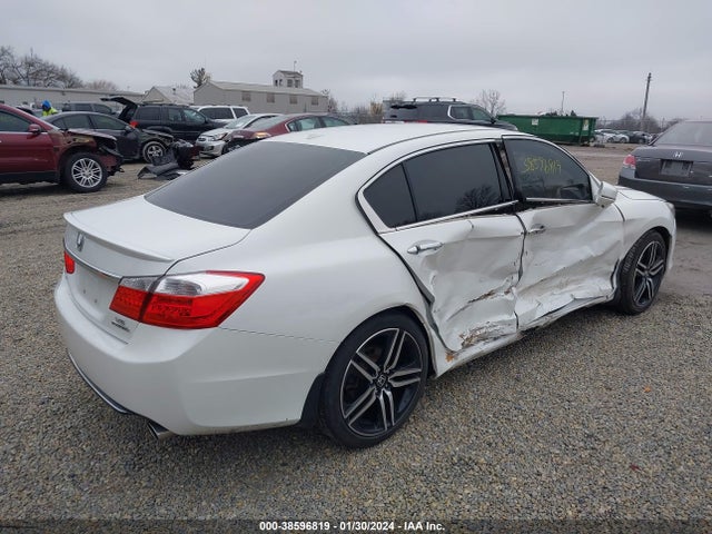 Honda Accord Touring 2014 1HGCR3F97EA017553 Image 4