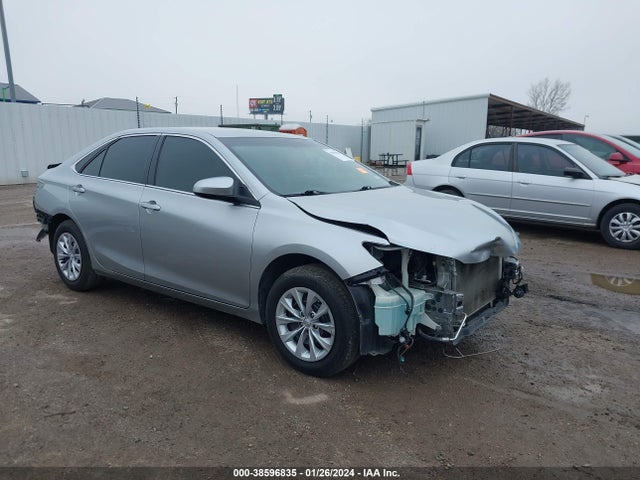 Toyota CAMRY LE 2017 4T1BF1FK1HU734166 Image 1