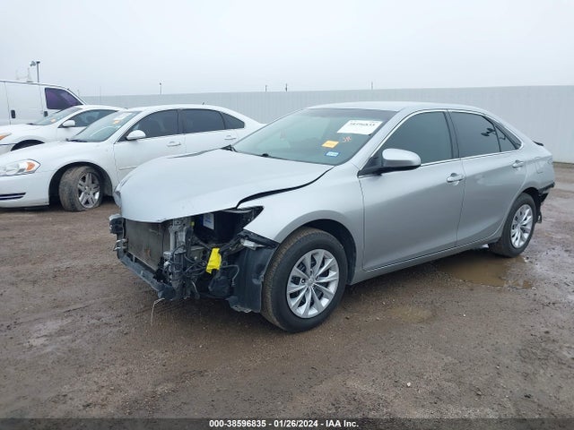 Toyota CAMRY LE 2017 4T1BF1FK1HU734166 Image 2