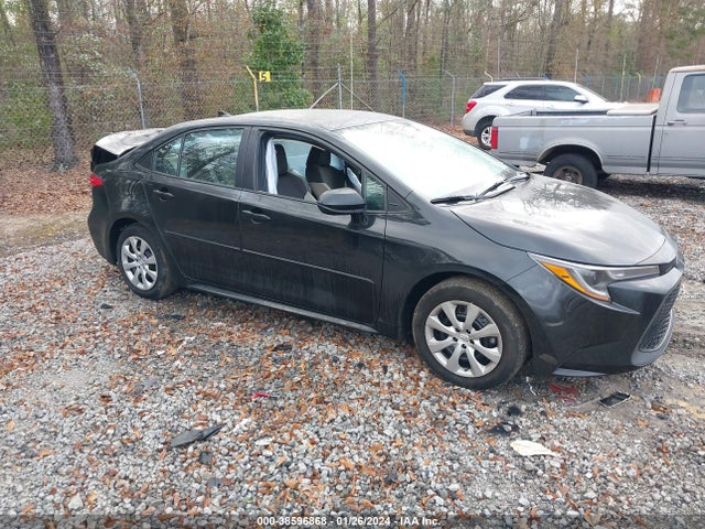 Toyota COROLLA LE 2021 5YFEPMAEXMP267158 Image 1