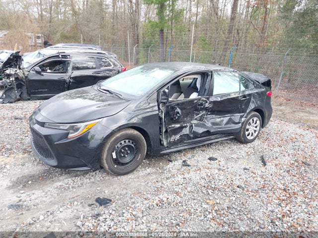 Toyota COROLLA LE 2021 5YFEPMAEXMP267158 Image 2