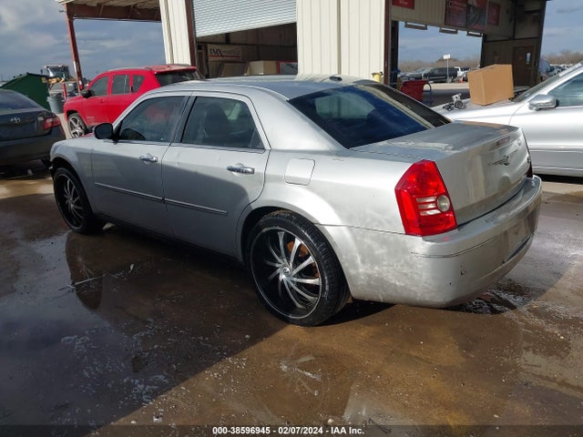 2010 CHRYSLER 300 TOURING/SIGNATURE SERIES/EXECUTIVE SERIES VIN: 2C3CA5CVXAH102034