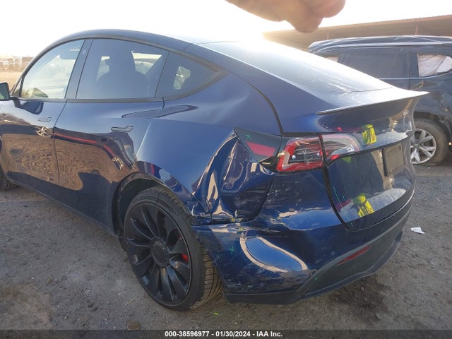 7SAYGDEF5NF379155 Tesla Model Y Performance Dual Motor All-wheel Drive