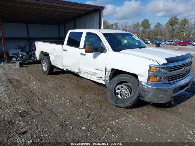 2015 1GC1KUEG8FF650292 main image