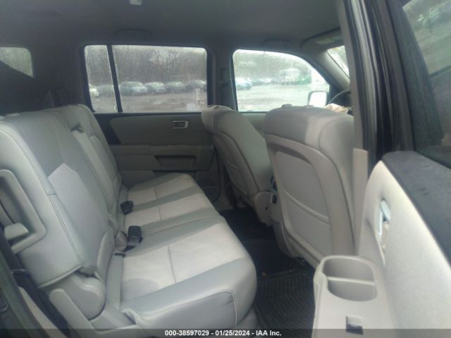 5FNYF4H20FB049465 Honda PILOT LX