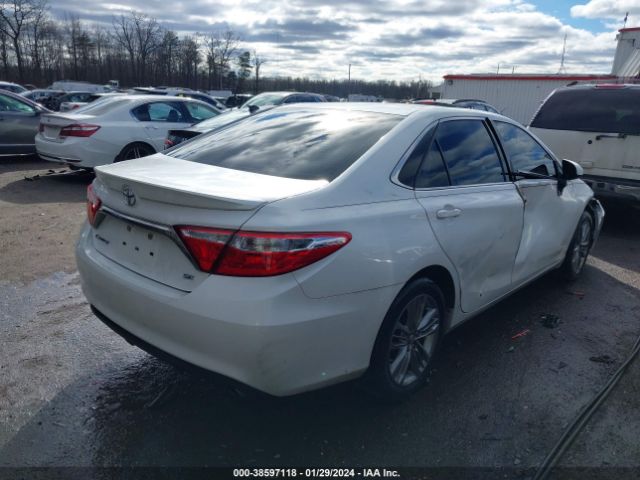 4T1BF1FK1GU245734 Toyota CAMRY SE
