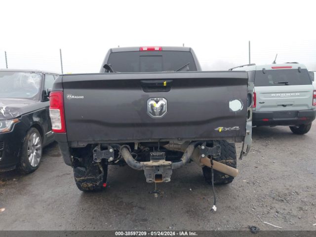 3C6UR5CJ8LG235584 RAM 2500 Tradesman  4x4 6'4 Box
