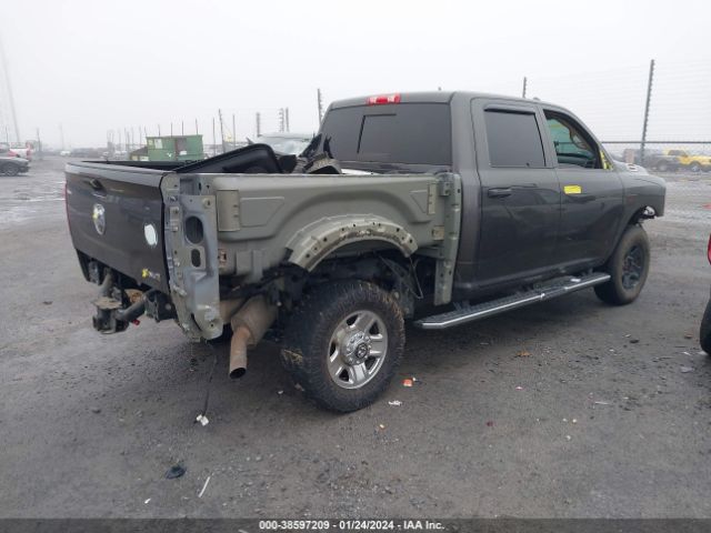 3C6UR5CJ8LG235584 RAM 2500 Tradesman  4x4 6'4 Box