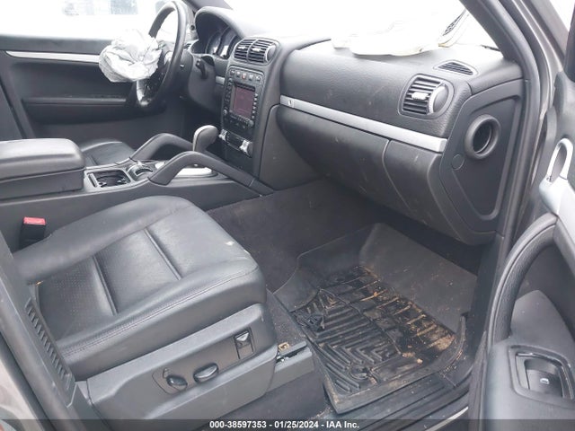 2008 PORSCHE CAYENNE WP1AA29P98LA29714 Photo 4