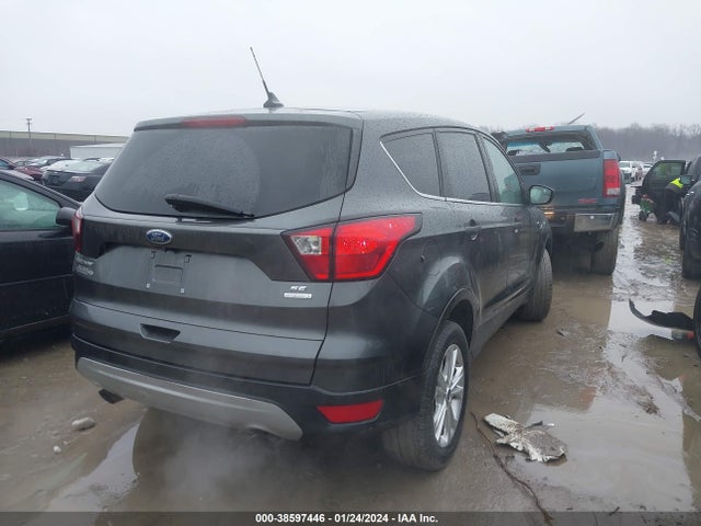 Ford ESCAPE SE 2019 1FMCU0GD4KUB22703 Image 4