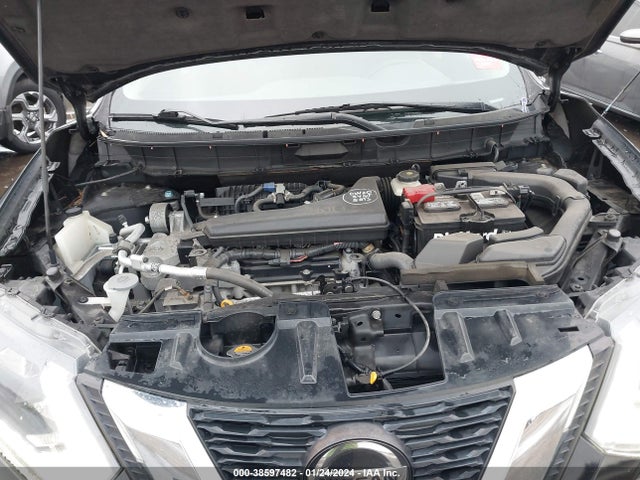 2018 NISSAN ROGUE SV VIN: 5N1AT2MV4JC820901