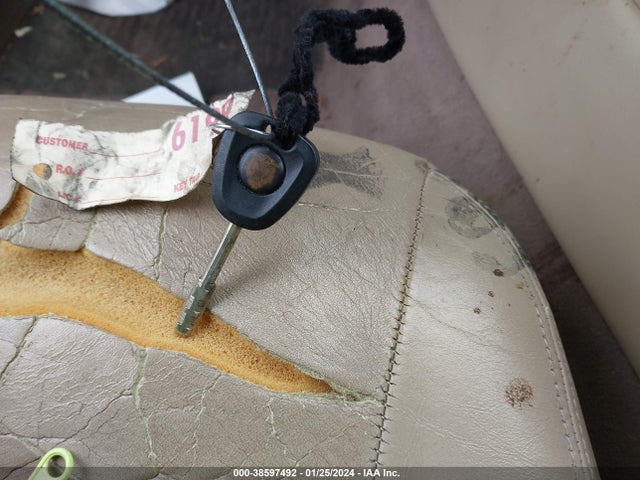 1999 JAGUAR XJ8 SAJKD6040XC867251 Photo 10