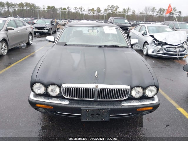 1999 JAGUAR XJ8 SAJKD6040XC867251 Photo 5