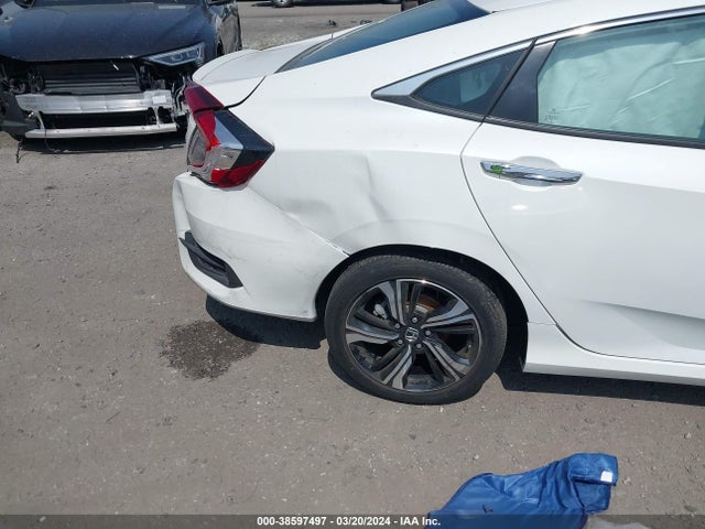 Honda Civic Touring 2017 2HGFC1F9XHH653747 Image 18