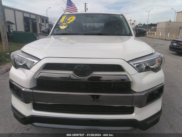 38597527 :رقم المزاد ، JTEZU5JR6K5203966 vin ، 2019 Toyota 4runner Limited/limited Nightshade/sr5/sr5 Premium مزاد بيع