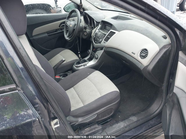 Chevrolet Cruze Ls Manual 2014 1G1PB5SH1E7169332 Image 5