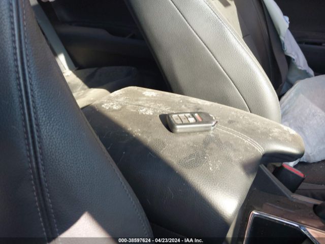 1HGCT2B08HA004897 Honda Accord Touring V6