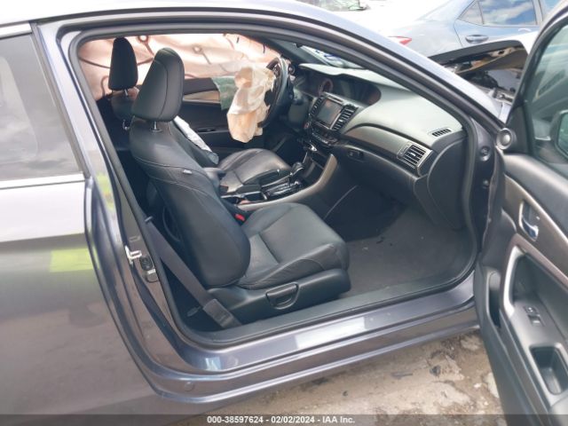 1HGCT2B08HA004897 Honda Accord Touring V6