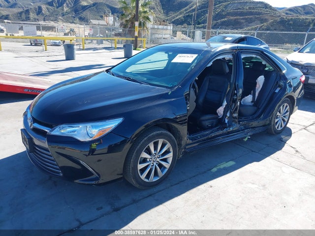 Toyota CAMRY XLE 2017 4T1BF1FK0HU700378 Image 2
