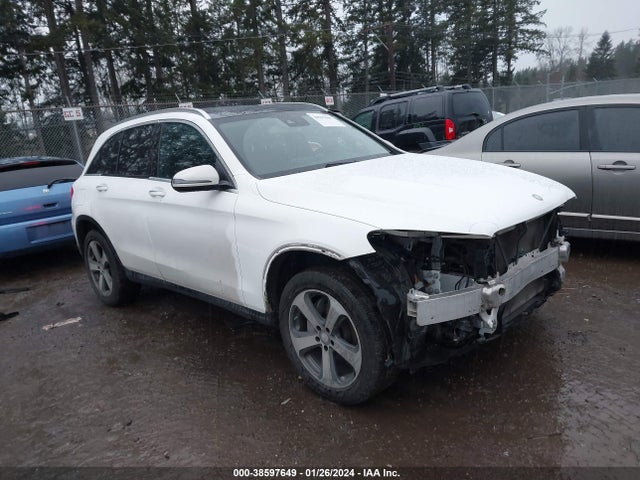 2016 MERCEDES-BENZ GLC 300 4MATIC VIN: WDC0G4KB2GF100457