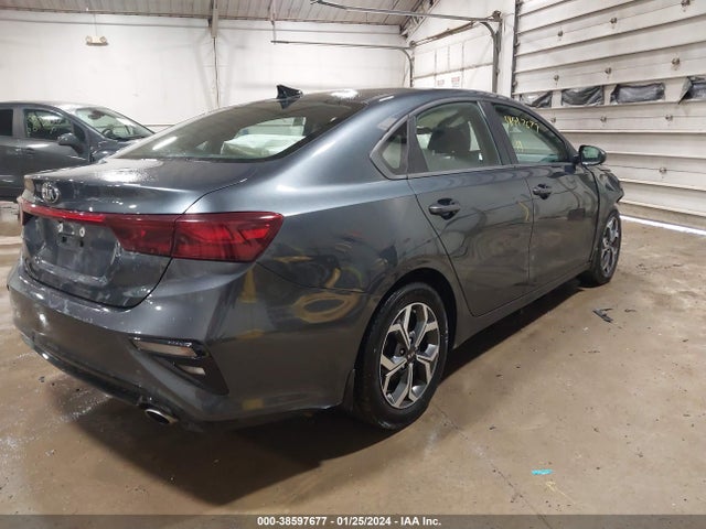 KIA Forte Lxs 2019 3KPF24AD7KE068111 Image 4