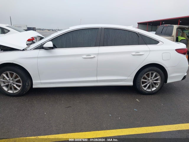 Hyundai SONATA SE 2019 5NPE24AF9KH753140 Image 14