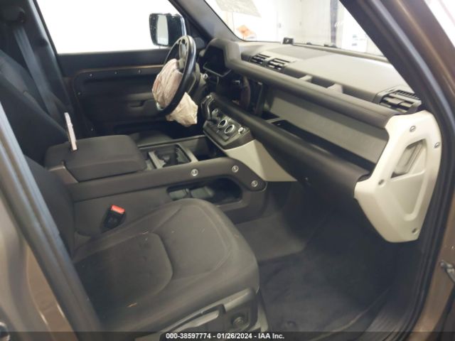 SALEK7RX9M2046728 Land Rover Defender 110 Standard