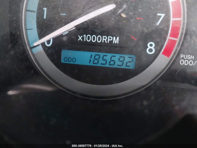 2005 TOYOTA SIENNA LE VIN: 5TDZA23C45S306807