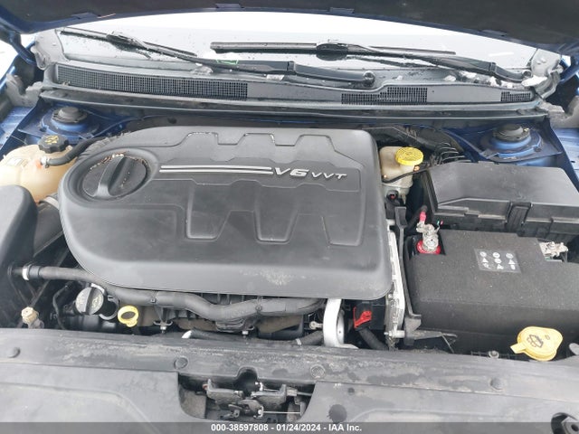 1C3CCCDG5FN544149 Chrysler 200 S