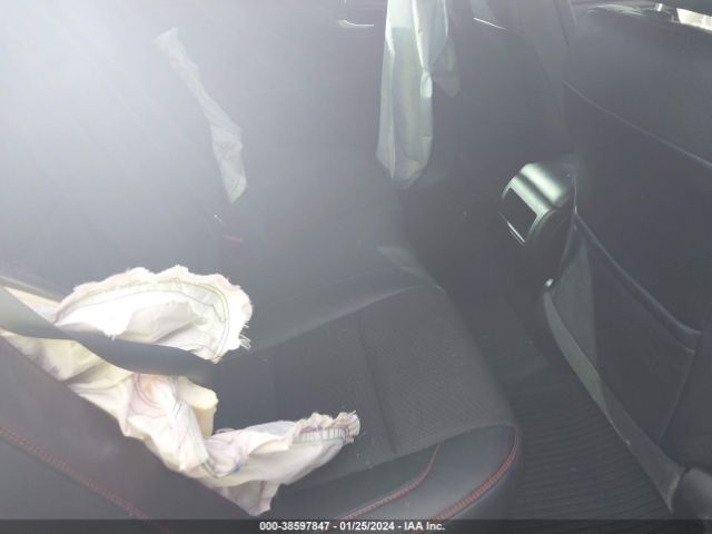 4T1BF1FK1HU698575 Toyota CAMRY SE