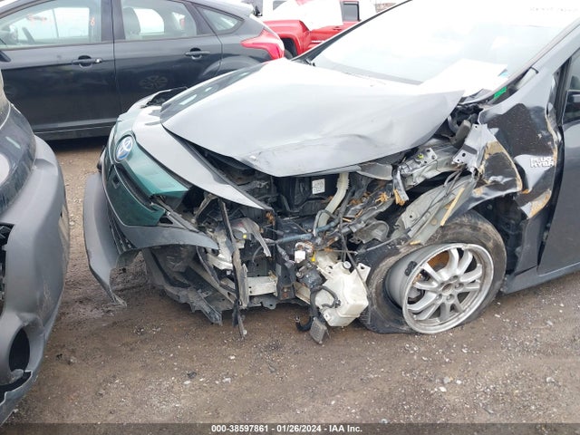 Toyota Prius Prime Plus 2017 JTDKARFP9H3003858 Image 6