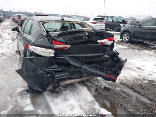 3FA6P0MU4KR136787 Ford Fusion Hybrid Sel
