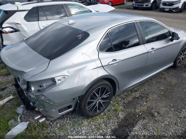 4T1T11AK0NU689050 Toyota CAMRY SE
