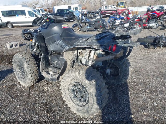 2018 CAN-AM RENEGADE 3JBMXAX41JJ000345 Photo 2