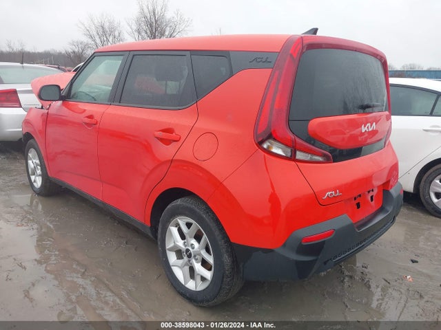 KIA SOUL LX 2022 KNDJ23AU9N7158479 Image 3