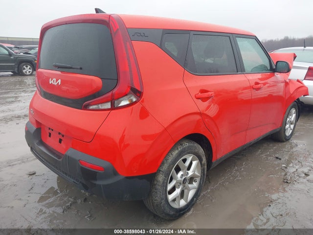 KIA SOUL LX 2022 KNDJ23AU9N7158479 Image 4