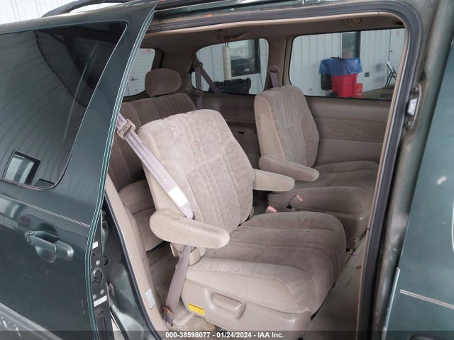 2001 TOYOTA SIENNA XLE VIN: 4T3ZF13C01U407413