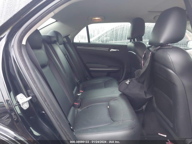 2C3CCAAG9KH528693 Chrysler 300 Touring